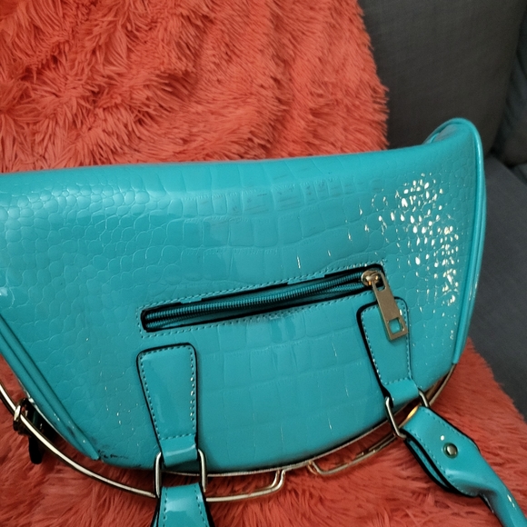 Purse - Picture 3 of 4